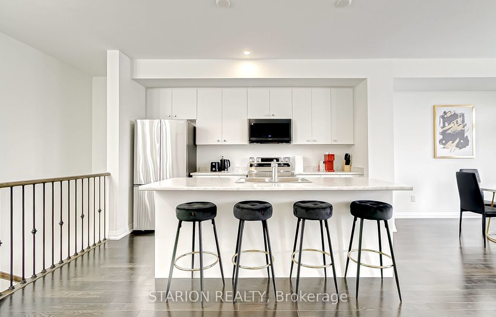 Photo of 29 Granville Crescent, Haldimand, ON N3W 0J5 (MLS # X12467031)