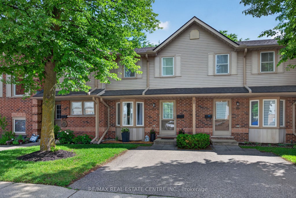 Photo of 180 Marksam Road #62, Guelph, ON N1H 8G4 (MLS # X13459692)