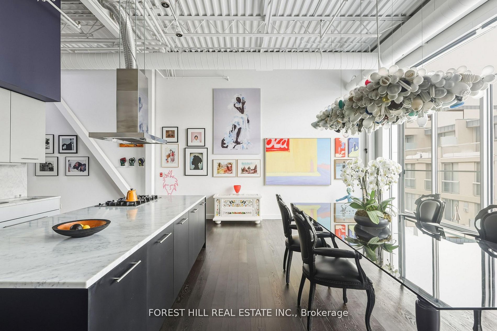 113 Dupont Street PH01