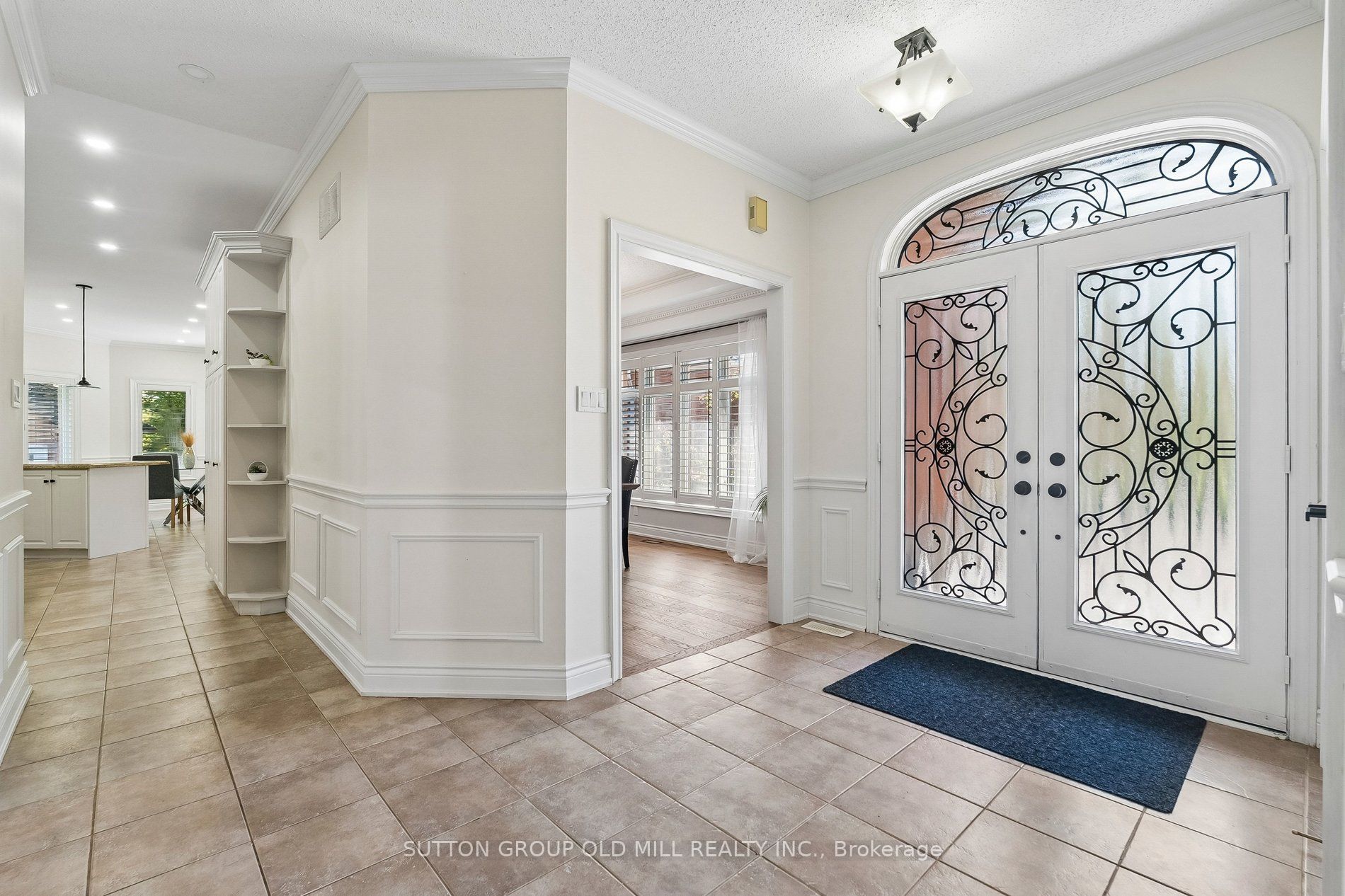 7 Rolling Meadow Drive