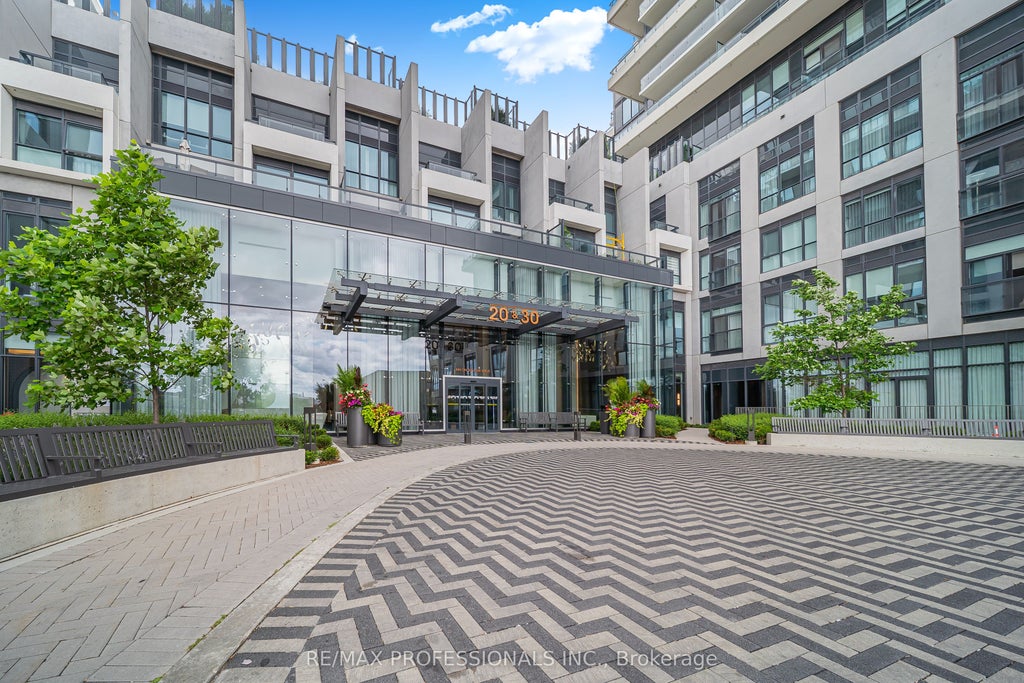 Photo of 30 Inn The Park Drive #407, Toronto, ON M3C 0P7 (MLS # C13603806)