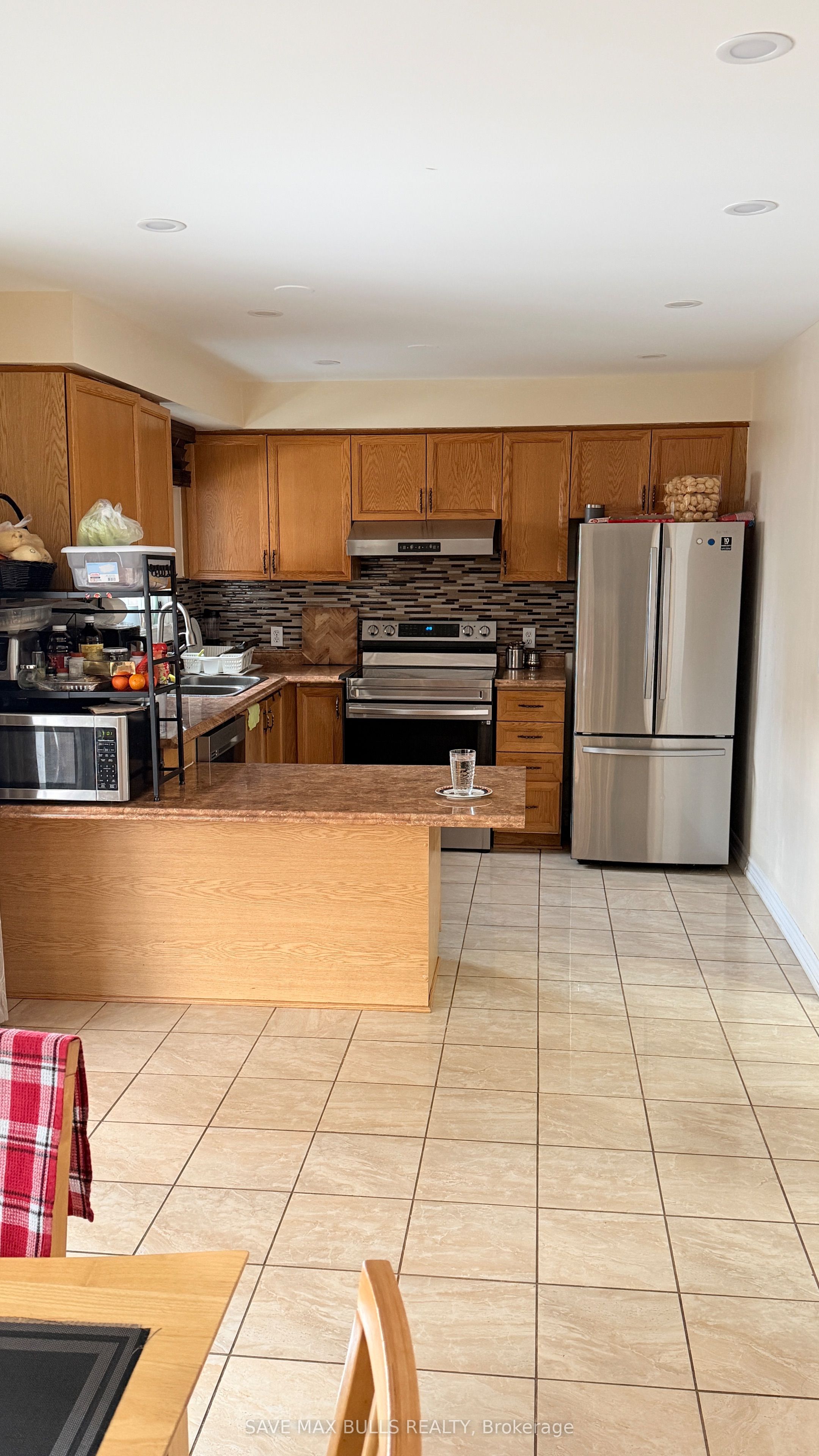 29 Softneedle Avenue