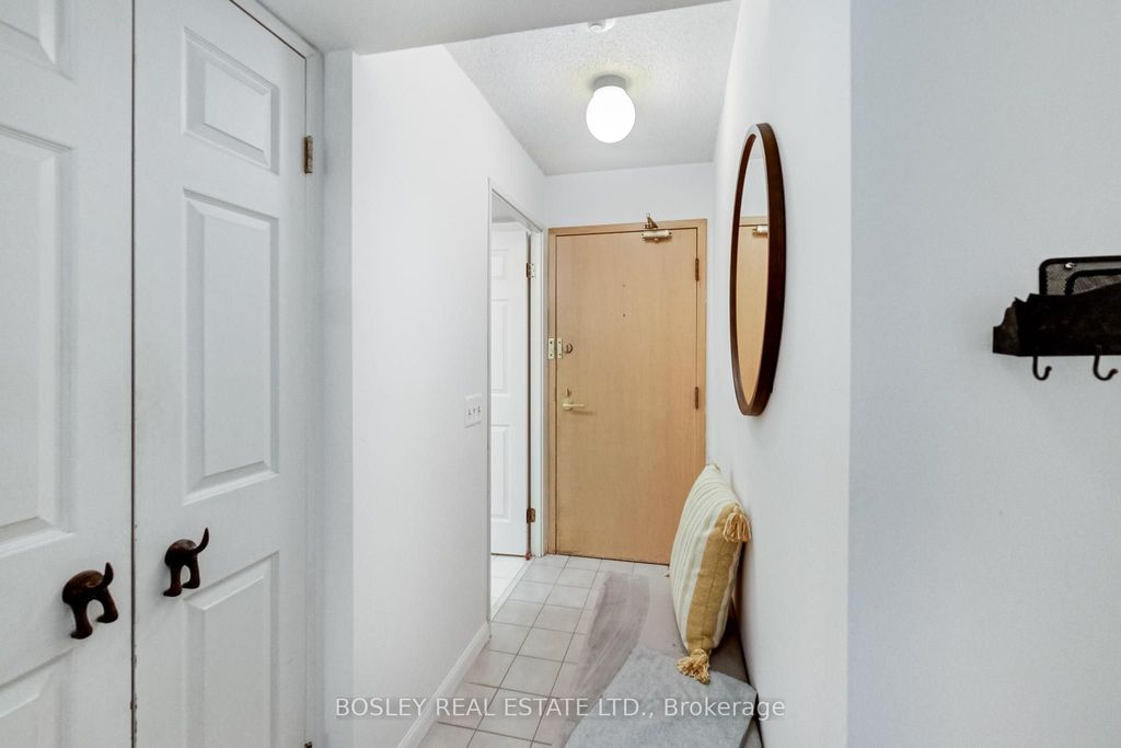 Photo of 24 Wellesley Street W #209, Toronto, ON M4Y 2X6 (MLS # C13100098)