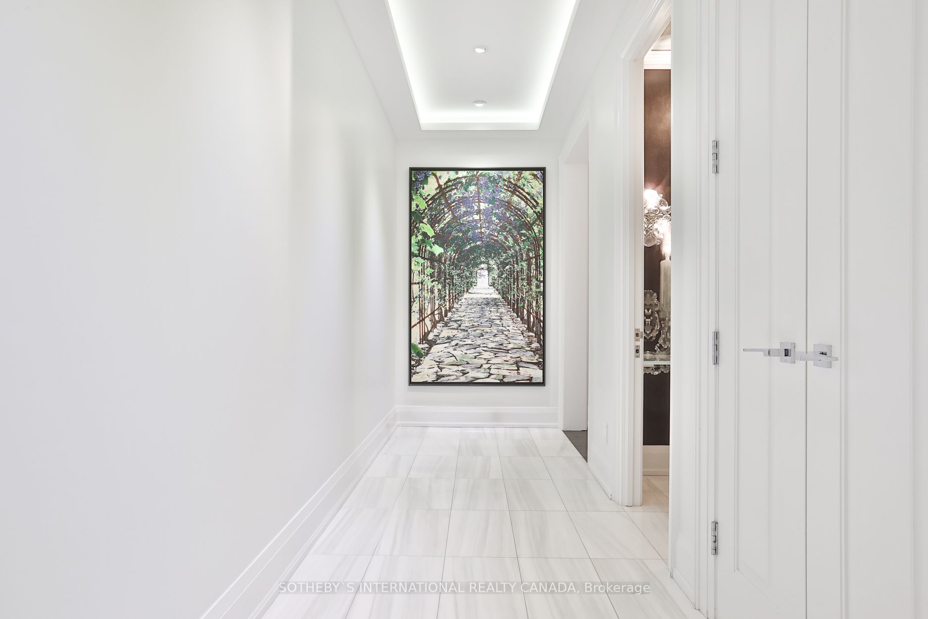 88 Davenport Road 804
