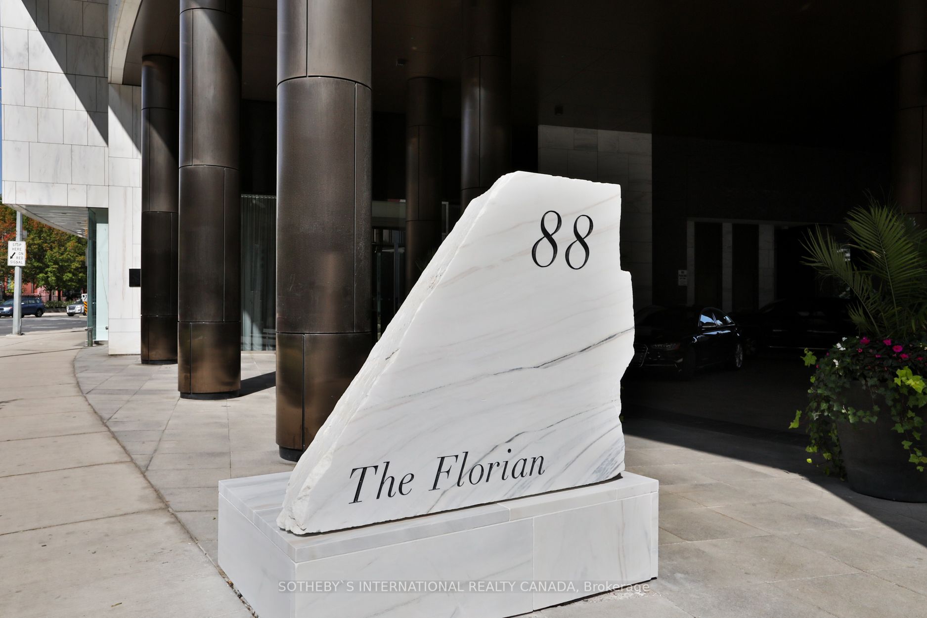 88 Davenport Road 804