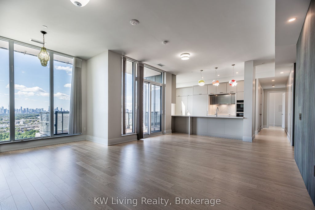 Photo of 20 Inn On The Park Drive #PH33, Toronto, ON M3C 0P8 (MLS # C13824820)