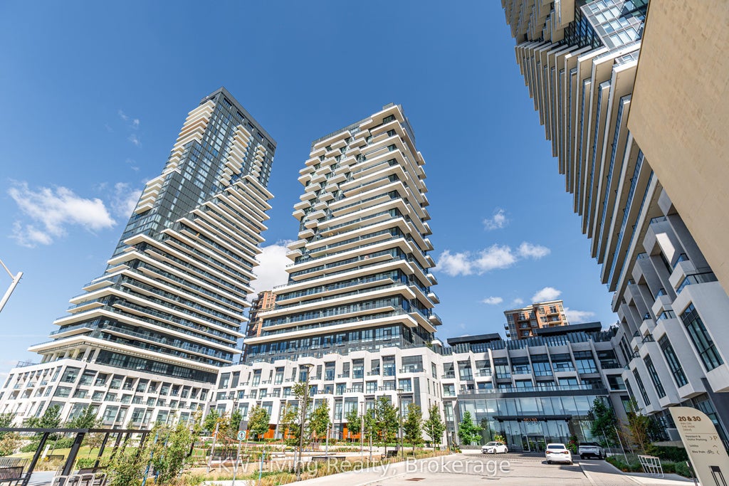 Photo of 20 Inn On The Park Drive #PH33, Toronto, ON M3C 0P8 (MLS # C13824820)