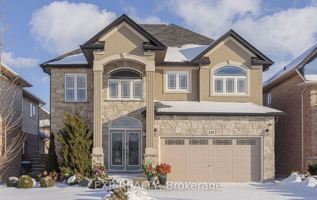 Photo of 228 Greti Drive, Hamilton, ON L9B 0H5 (MLS # X12728372)