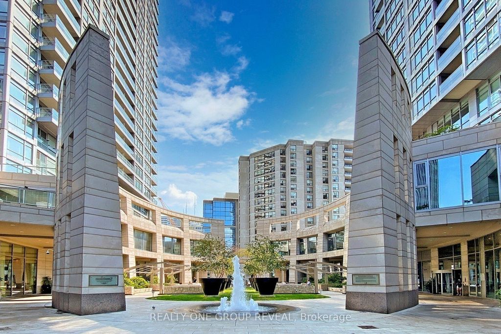 Photo of 2191 Yonge Street #3707, Toronto, ON M4S 3H8 (MLS # C13047210)