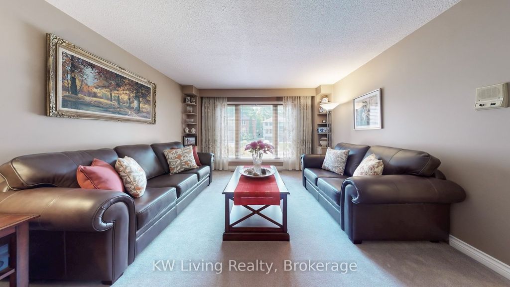 Photo of 17 Woodvale Crescent, Toronto, ON M4C 5N4 (MLS # E12438684)