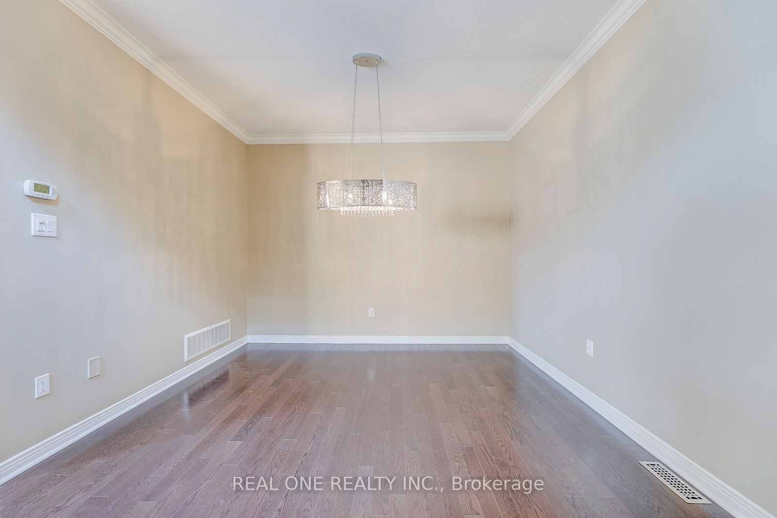 4162 Judson Common
