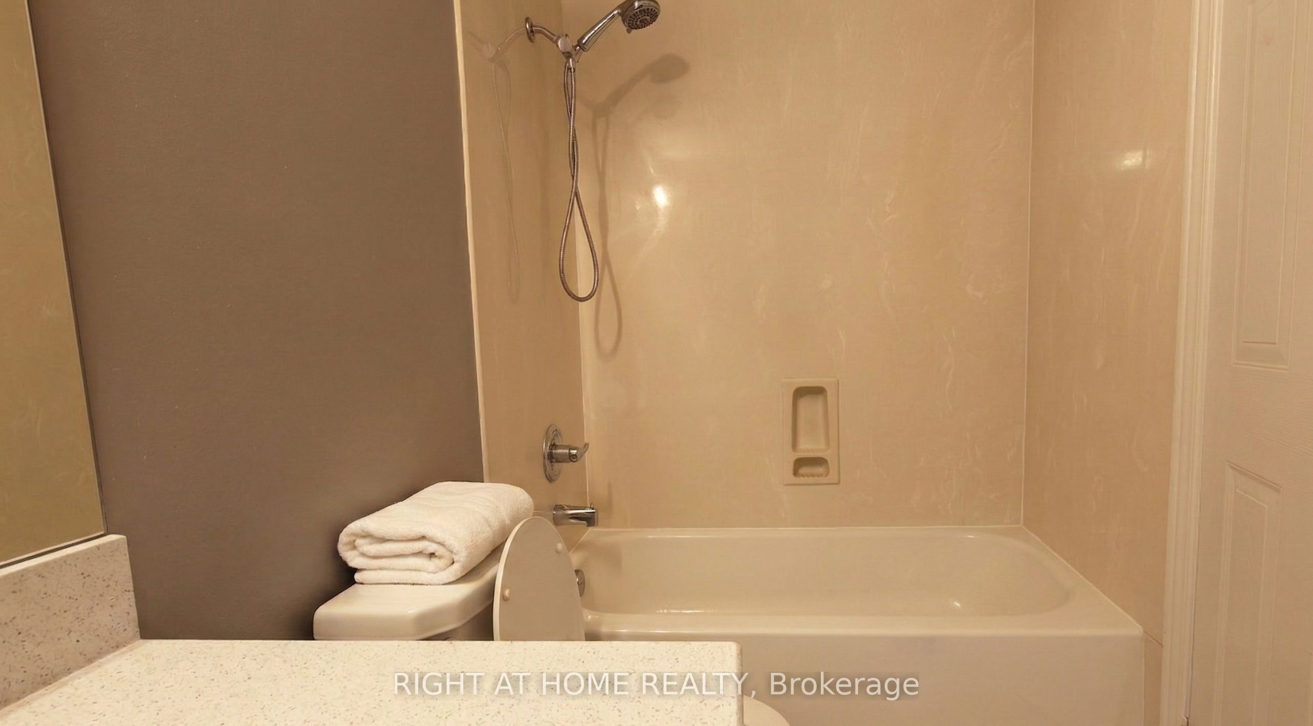 48 Cartmel Drive Upper room