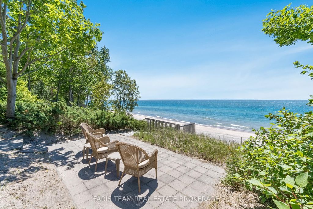 Photo of 24 Finley Drive, Tiny, ON L0L 2J0 (MLS # S12762722)