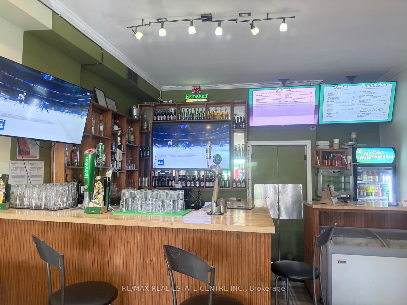 399 Keele Street W