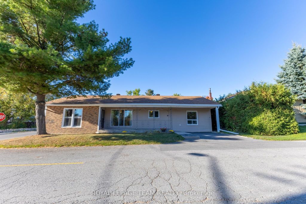 Photo of 49 William Street E, Arnprior, ON K7S 1J7 (MLS # X12450736)