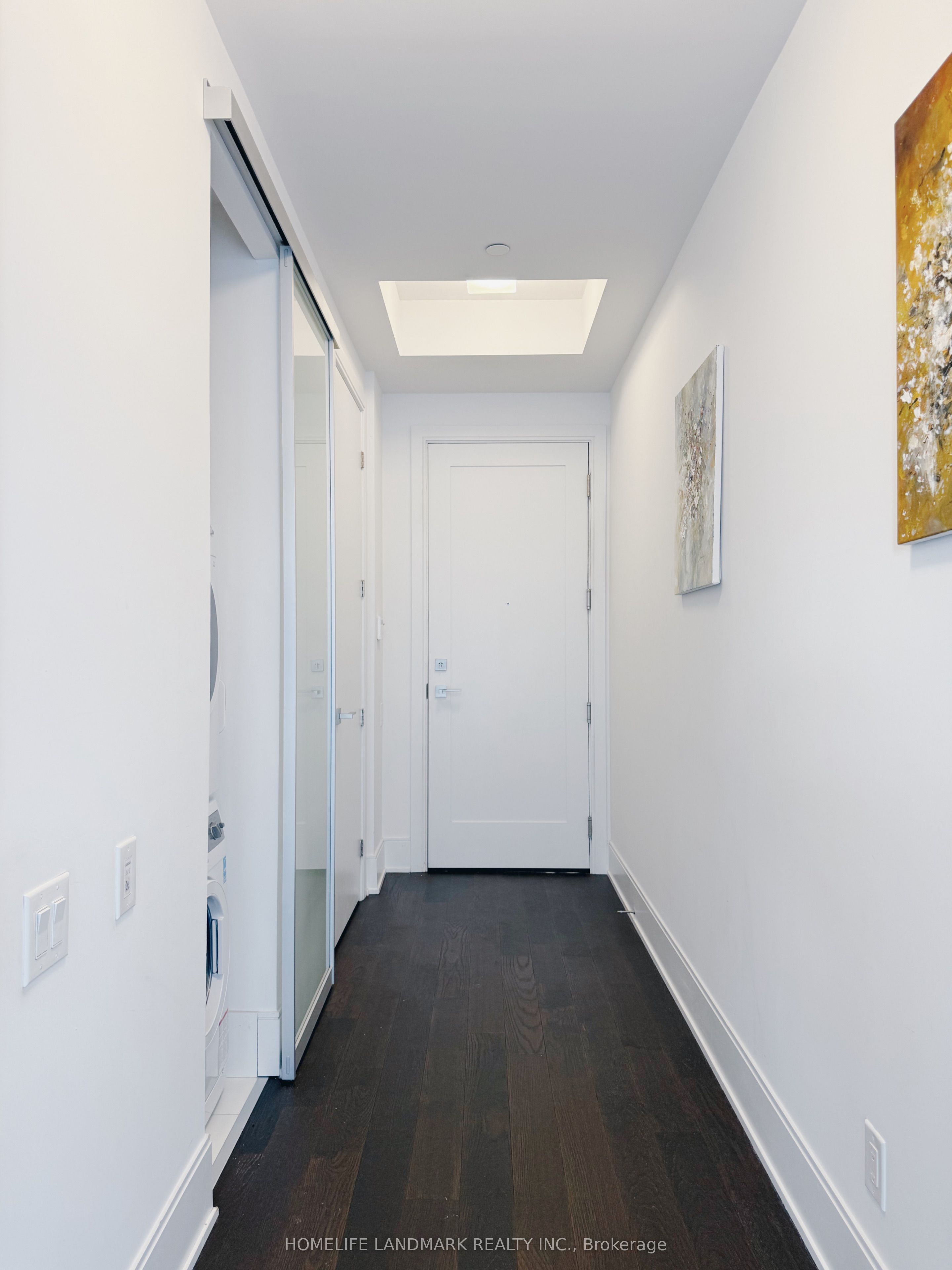 50 Charles Street E LPH5005