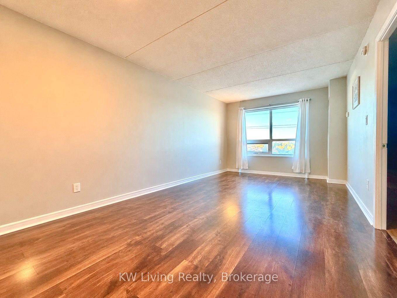 4600 Steeles Avenue E 505