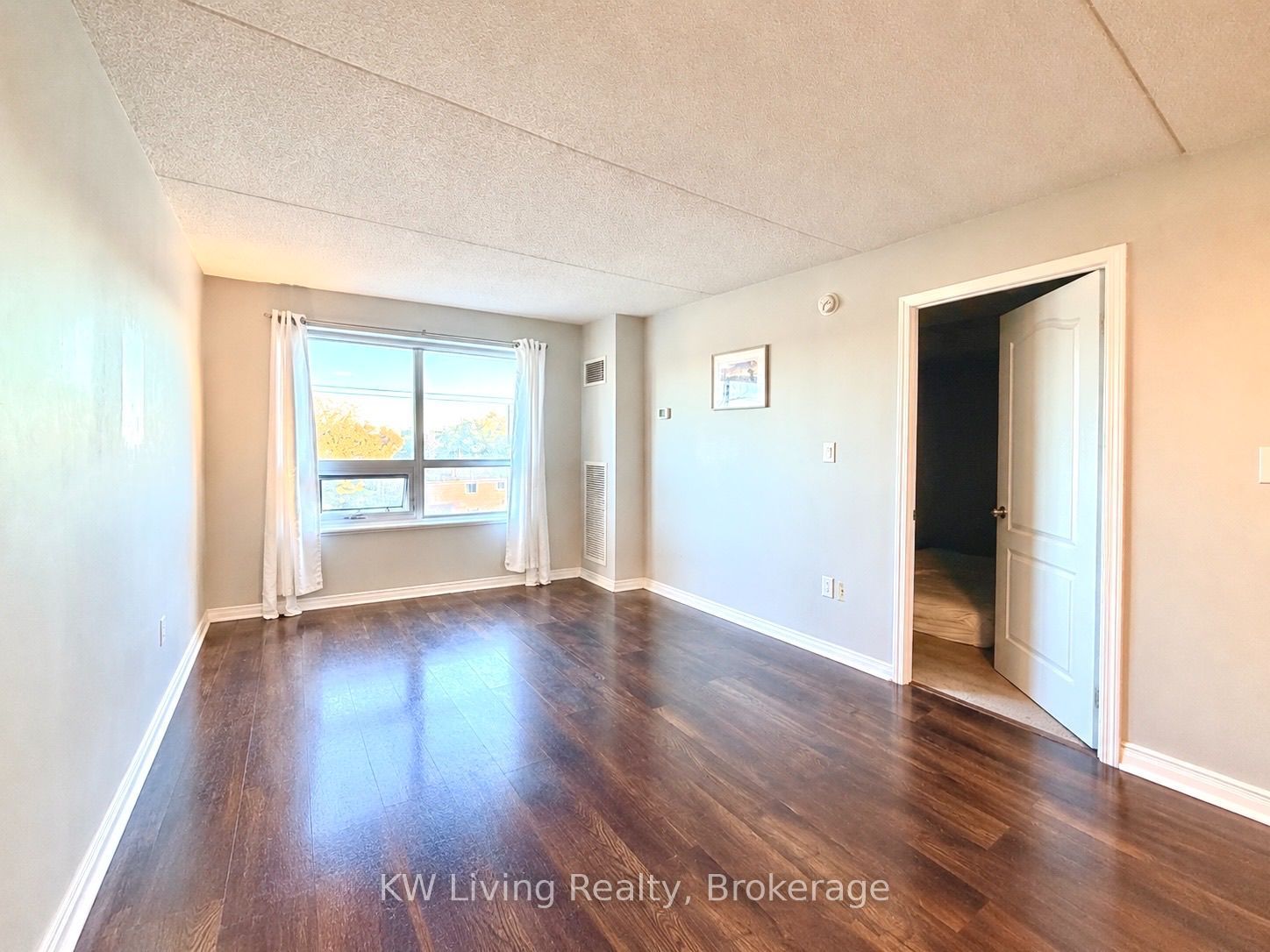 4600 Steeles Avenue E 505