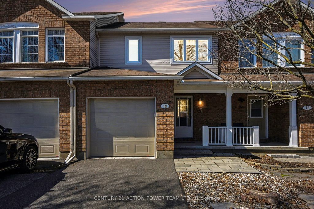 Photo of 18 TEESWATER Street, Kanata, ON K2K 2W9 (MLS # X13033058)