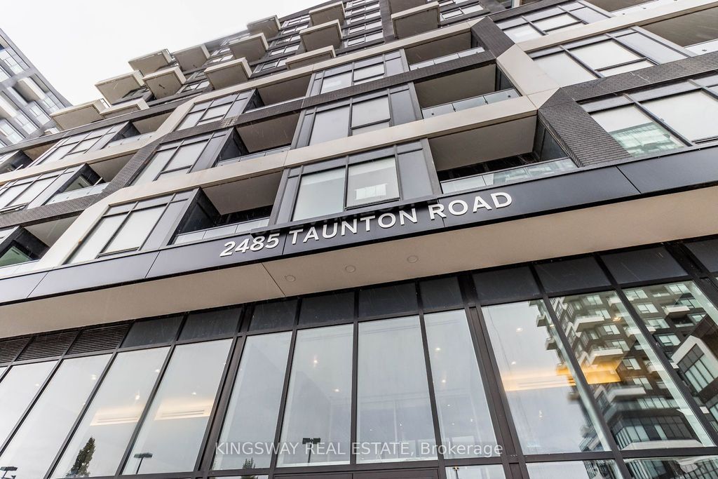 Photo of 2481 Taunton Road #901, Oakville, ON L6H 3R7 (MLS # W13140440)