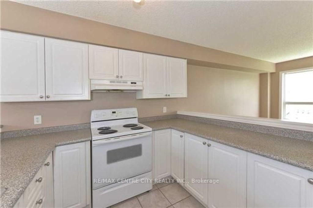 Photo of 600 Sarnia Road #31, London North, ON N6G 5M4 (MLS # X12617336)
