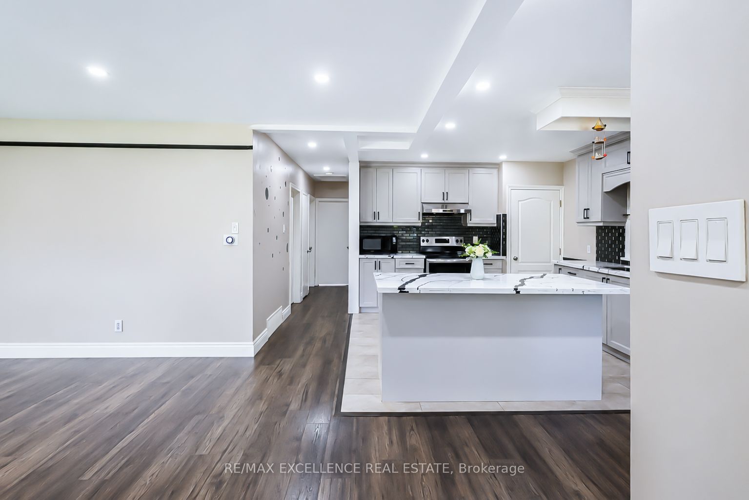 35 Siebert Avenue