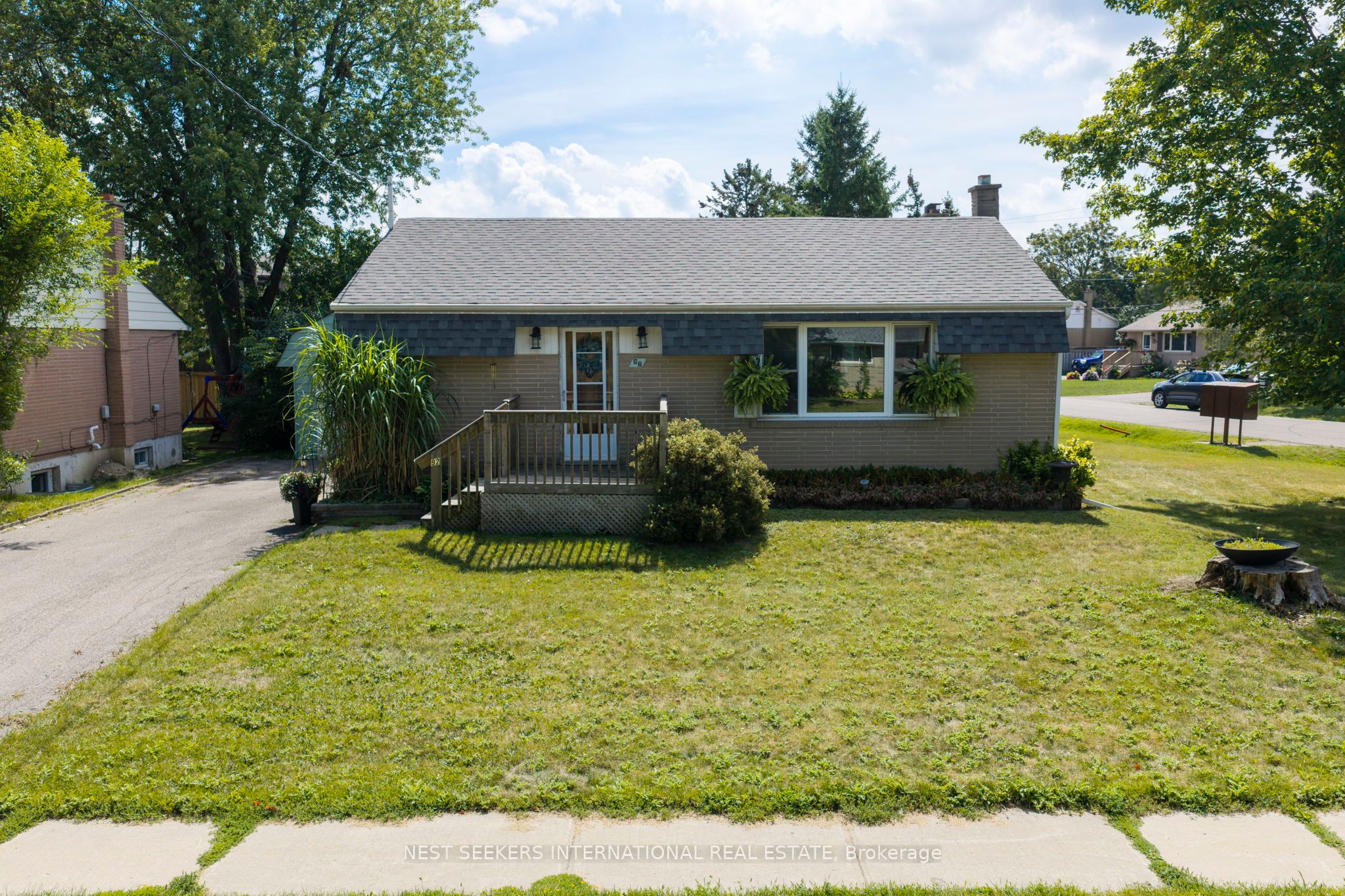 92 Ellwood Drive