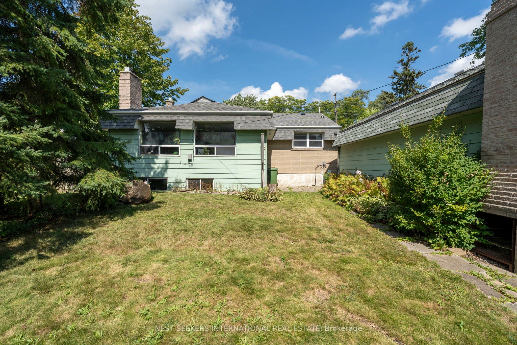 92 Ellwood Drive