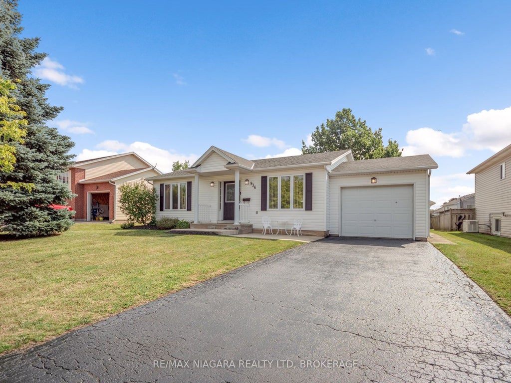 Photo of 936 Colette Road, Fort Erie, ON L2A 6G7 (MLS # X13650794)