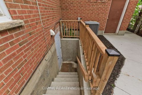 759 Bloor Street N Basement Mississauga ON L3Y 2M7