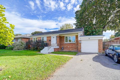 Photo of 181 Searle Avenue, Toronto, ON M3H 4B5 (MLS # C12530908)