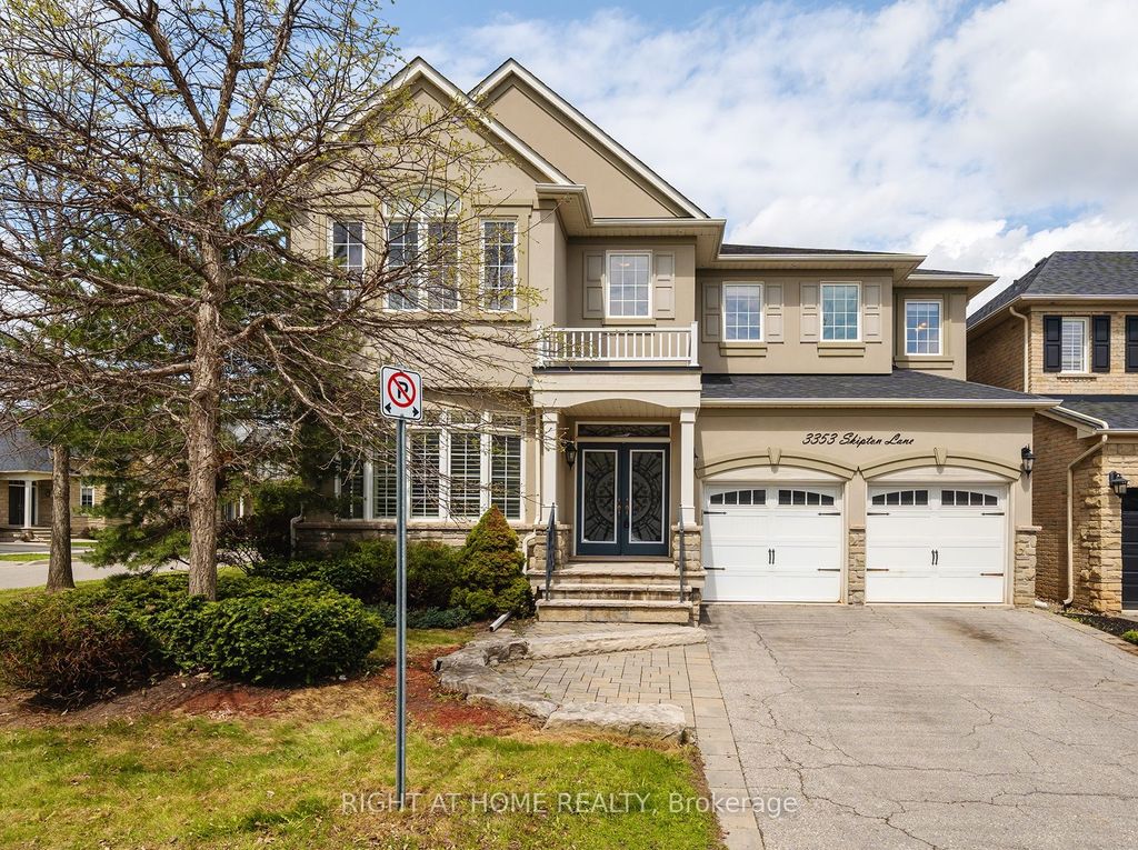 Photo of 3353 Skipton Lane, Oakville, ON L6M 0K3 (MLS # W13100444)