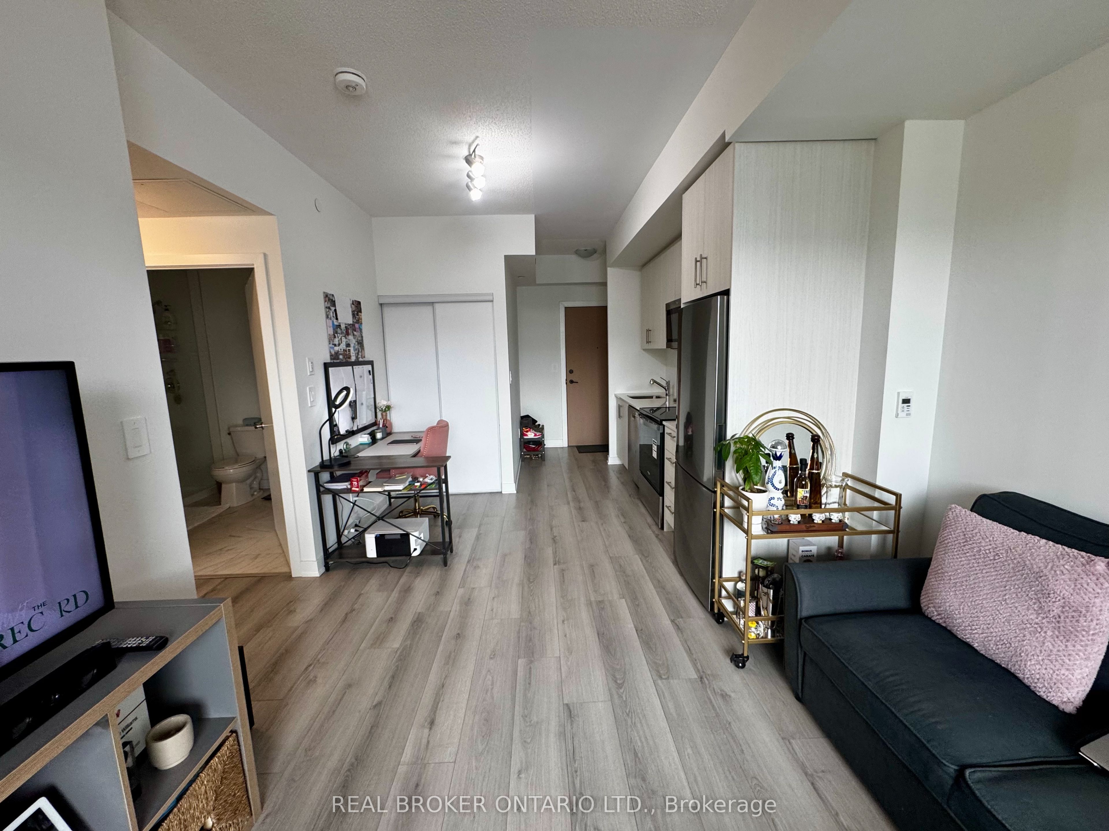 1440 Clarriage Court 205