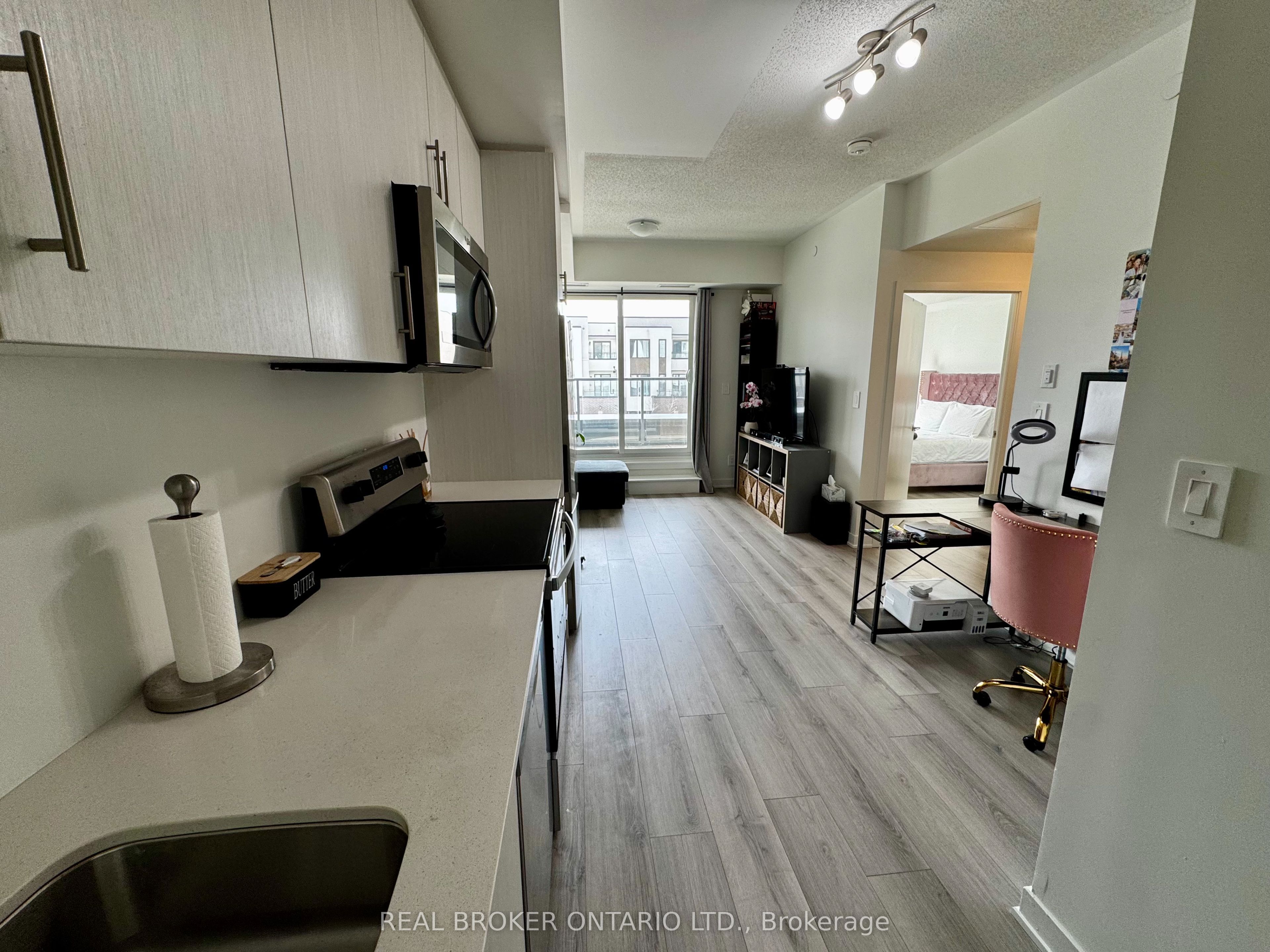 1440 Clarriage Court 205