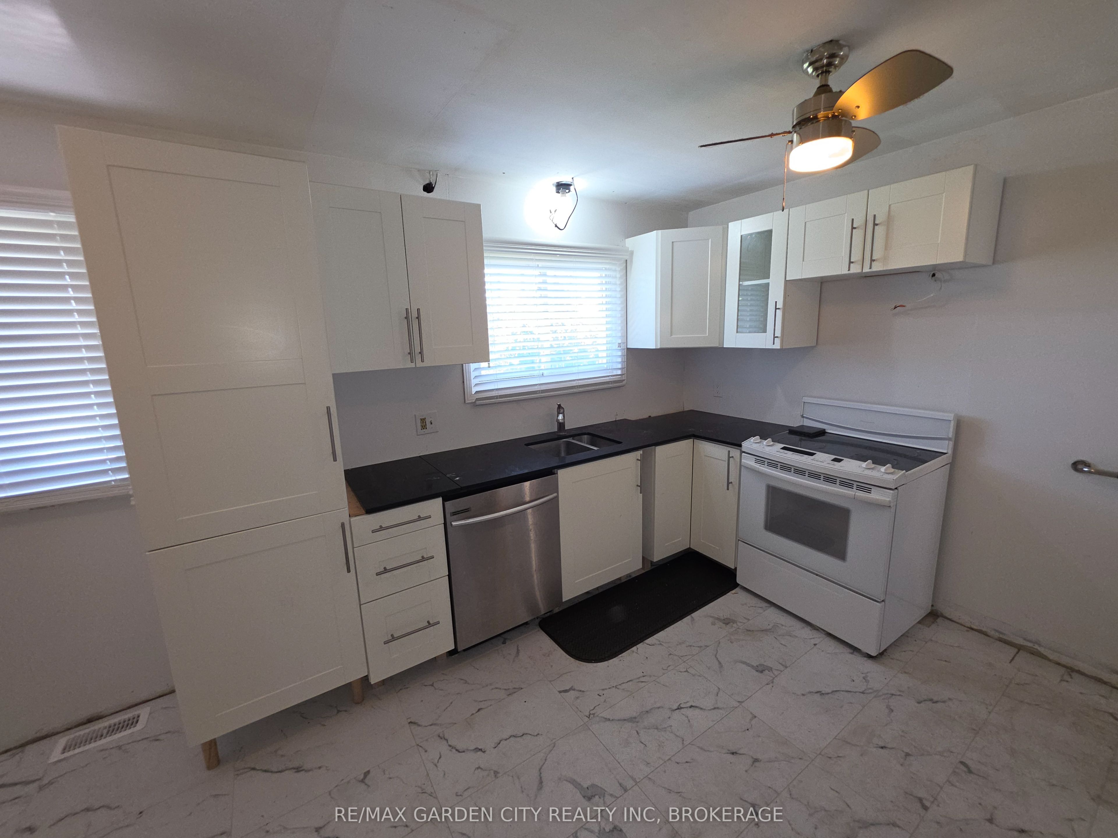 316 Davis Street