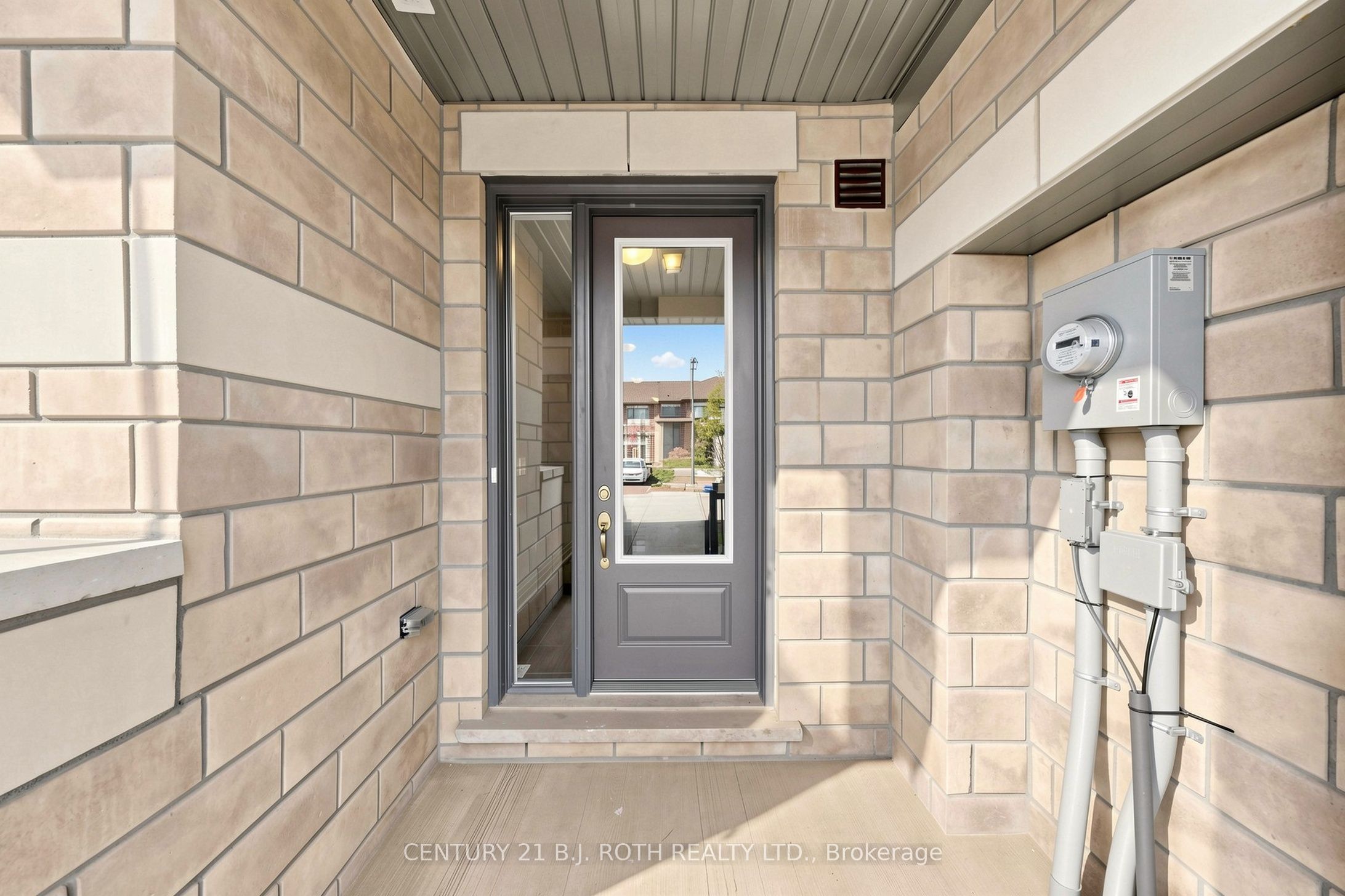 115 Corley Street E
