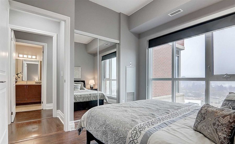 1 Upper Duke Crescent 901