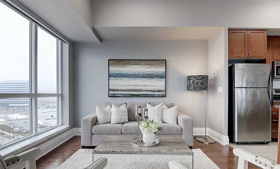 1 Upper Duke Crescent 901