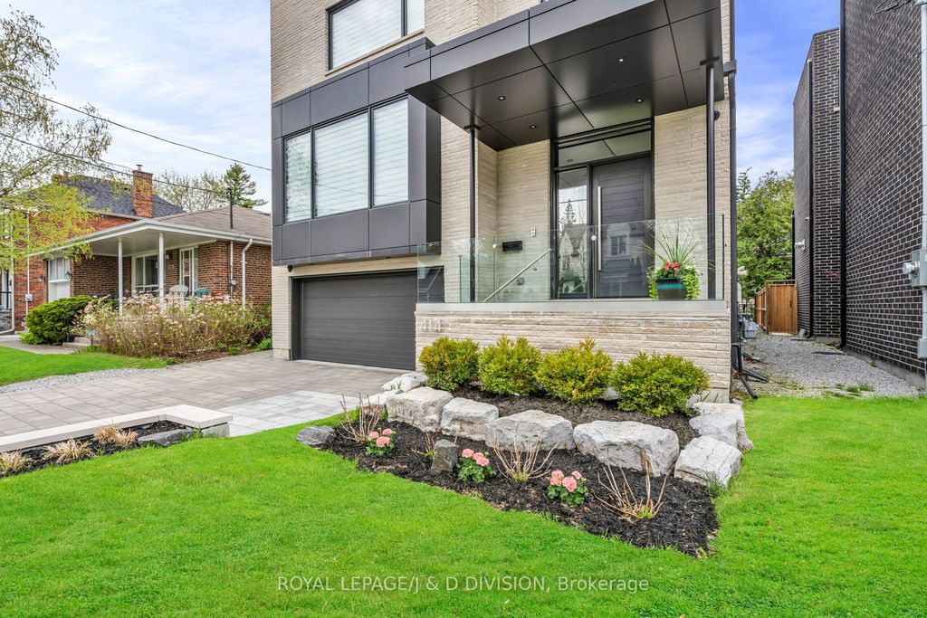 Photo of 414 Glengarry Avenue, Toronto, ON M5M 1E8 (MLS # C13088230)