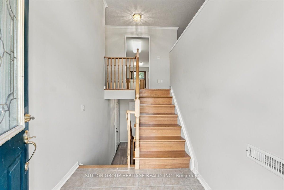 122 Perryview Drive