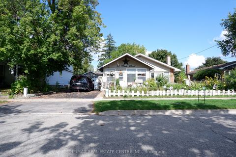 Photo of 61 Cook Street, Halton Hills, ON L7J 1Z5 (MLS # W12684004)