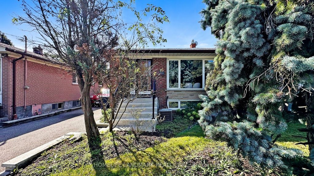 Photo of 26 Roywood Drive, Toronto, ON M3A 2C6 (MLS # C12986226)
