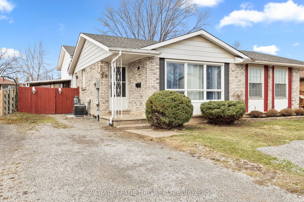 Photo of 20 Canterbury Drive, St. Catharines, ON L2P 3M7 (MLS # X13167954)