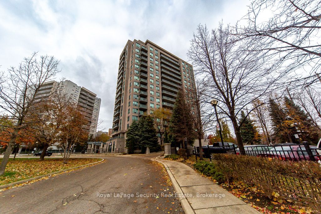 Photo of 38 Fontenay Court #1402, Toronto, ON M9A 5H5 (MLS # W12542278)