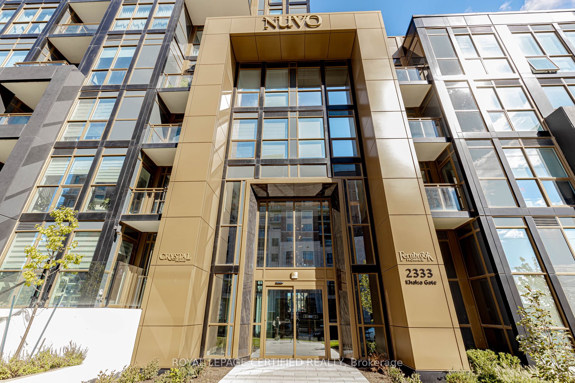 2333 Khalsa Gate 404