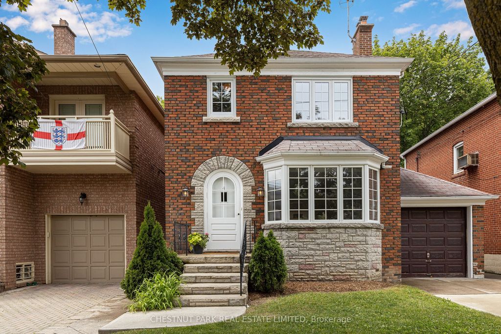 Photo of 4 Roxville Avenue, Toronto, ON M4G 3P8 (MLS # C13527796)