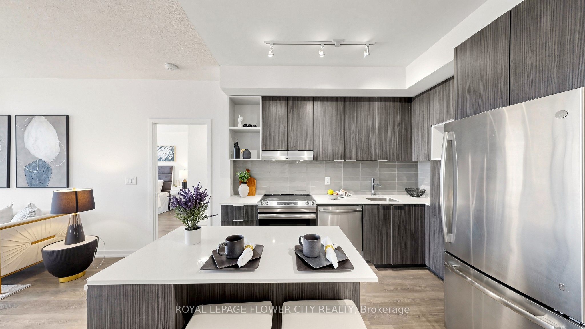 2520 Eglinton Avenue W 1710