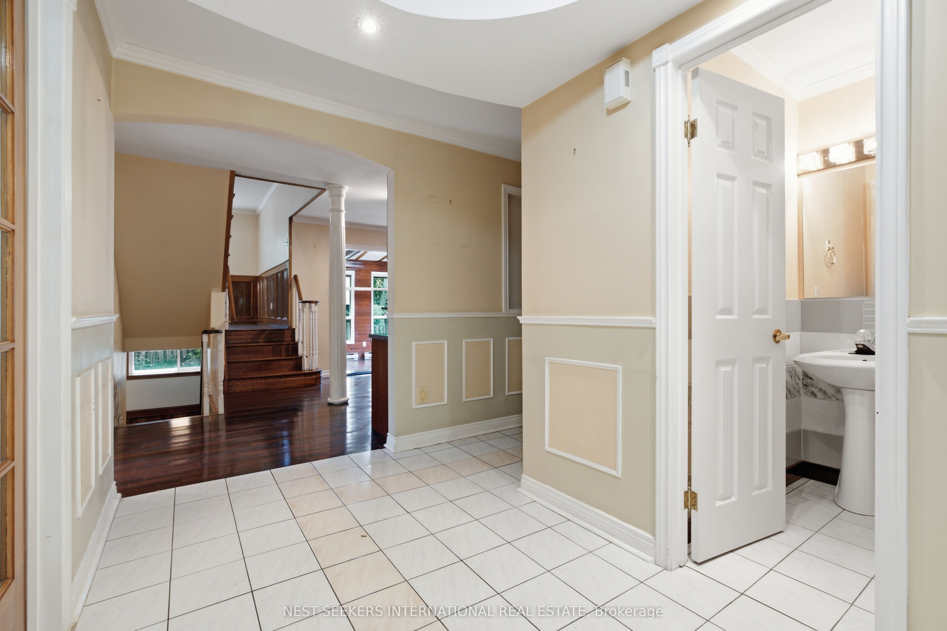 10 Lennox Court