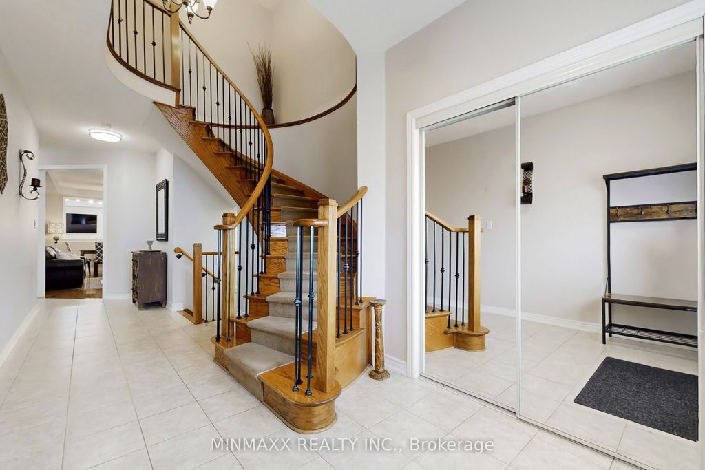 Photo of 764 Ferguson Drive, Milton, ON L9T 7C7 (MLS # W13010584)