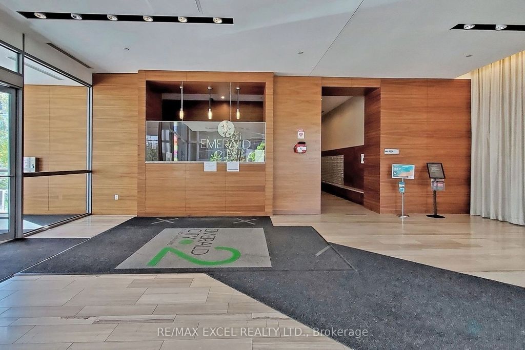 Photo of 66 Forest Manor Road #1402, Toronto, ON M2J 0B7 (MLS # C12728320)